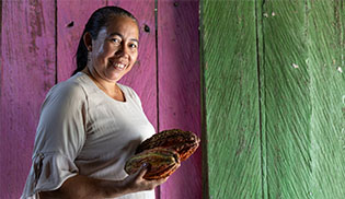 How to help this giving season