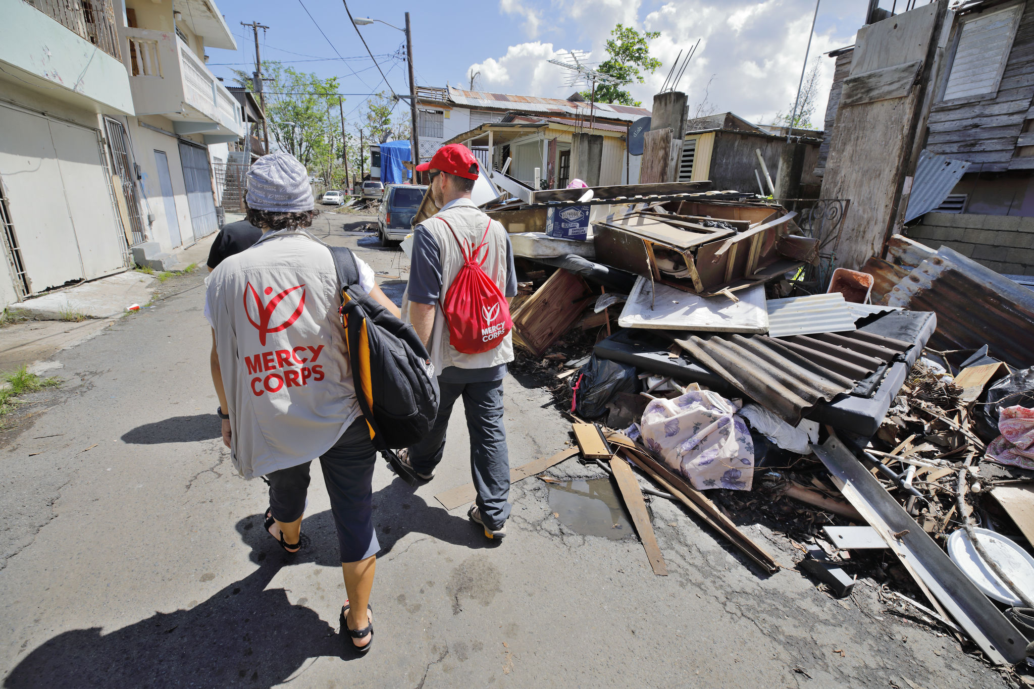 Mercy Corps team members in Puerto Rico respond in the aftermath of an earthquake.