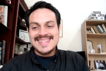 Carlos, an economist from el salvador, joined micromentor to share his business knowledge.