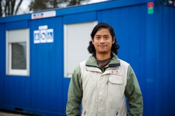 Kusang left his post in nepal to help refugees along the balkans route for several months this winter.
