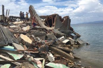 Earthquake damage in Indonesia