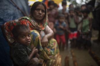 Woman and child in Bangladesh