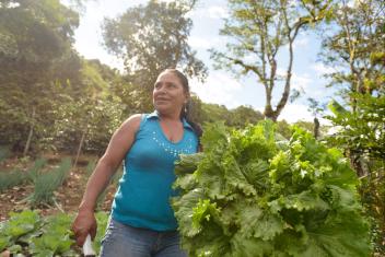As Colombian coffee prices fluctuate, farmers like Maria are paid after the harvest and are at risk of not having enough money to buy food for their families. Mercy Corps helped Maria set up a garden to improve her family’s food security, which she also uses to feed the coffee pickers who work on her land during harvest. Now her family is eating fresh organic greens while saving money by not having to buy produce. "I have four grandchildren and I have savings for all of them," she says.
