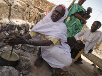 Women shoulder all the domestic chores and often spend all day walking to collect supplies and prepare meals, leaving little time to pursue education and other opportunities. photo: miguel samper for mercy corps