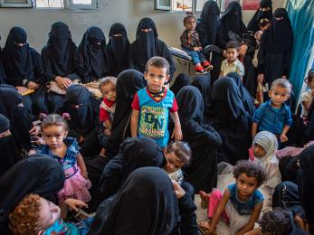 Women and children gathered in yemen